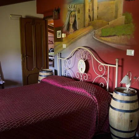 فندق مبيت وإفطار La Dimora Di Bianca Lancia Castel Lagopesole